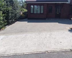 DRIVEWAY CLEANING