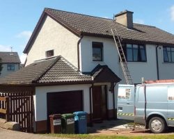 Roof-Cleaning